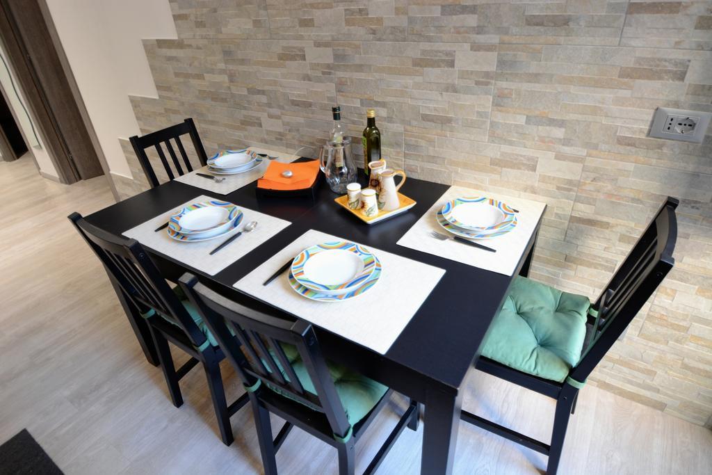 Whatshouse Roma Extérieur photo